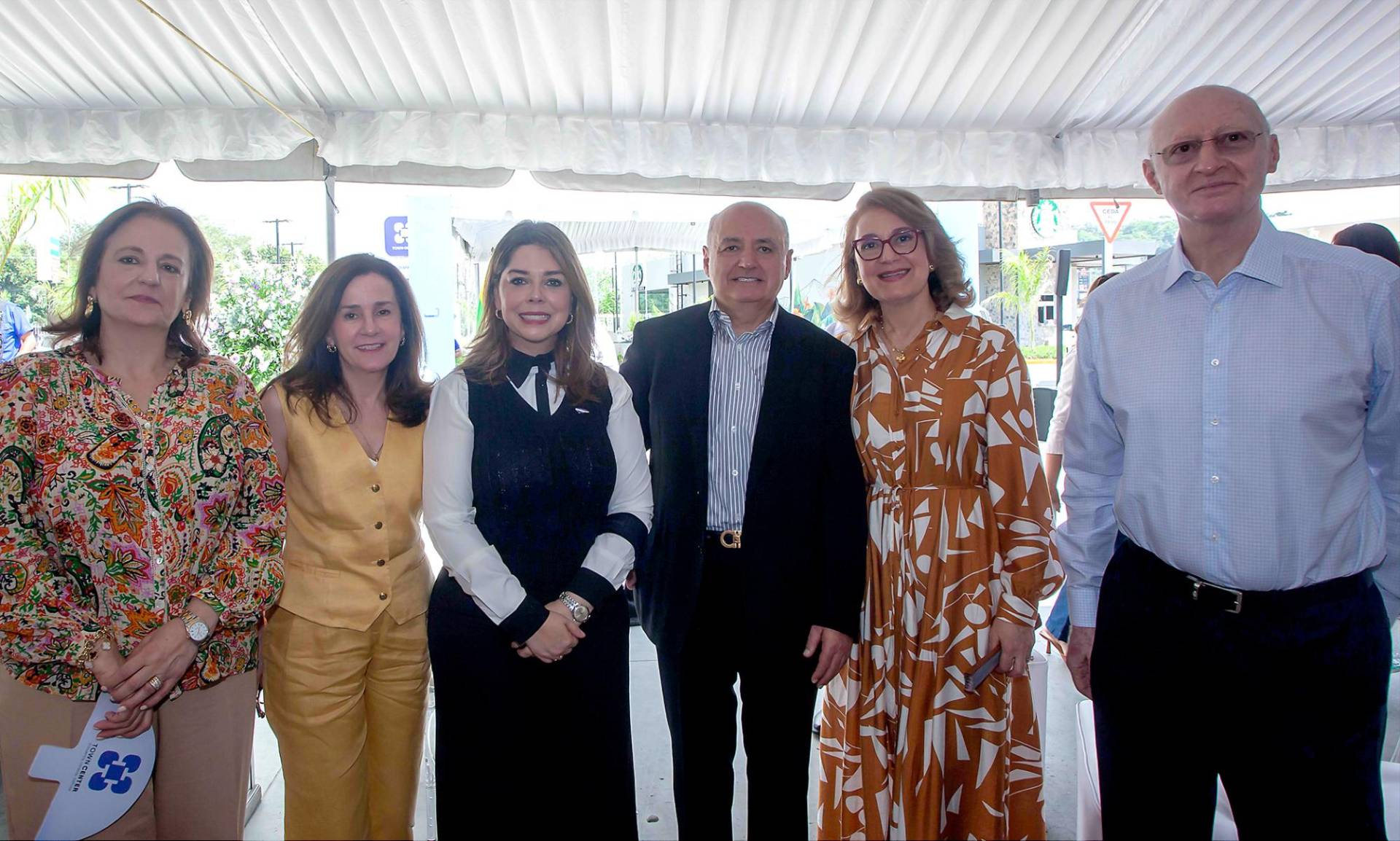 Inauguración de Town Center