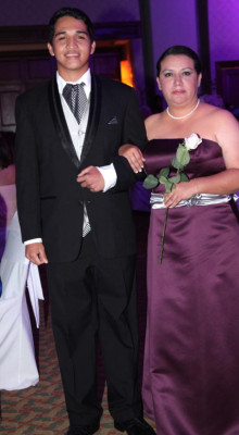 Del Campo International School grad