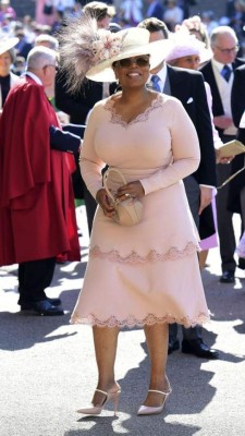 Oprah cambió su vestido de la boda real