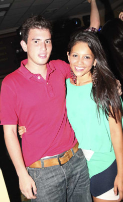 Alegre despedida para los seniors de la Elvel School