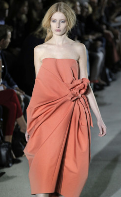 John Galliano impresiona en PFW