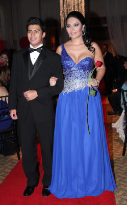 La prom de la Escuela Americana