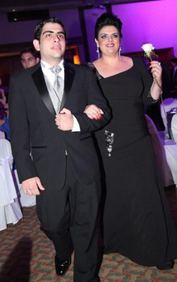 Del Campo International School grad