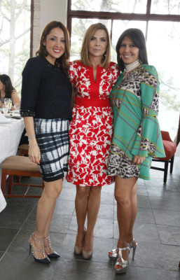 La primera comunión de Gaby Abudoj