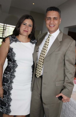 La primera comunión de Gaby Abudoj