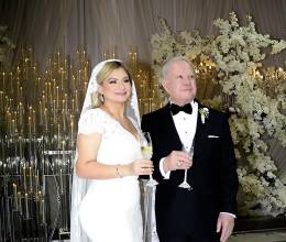 Roger Valladares y Emma Mejía celebran su boda