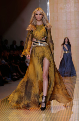 Versace spring 2013