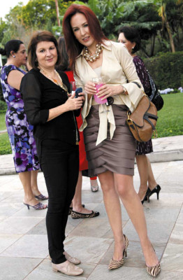 Pink party a beneficio de FUNHOCAM