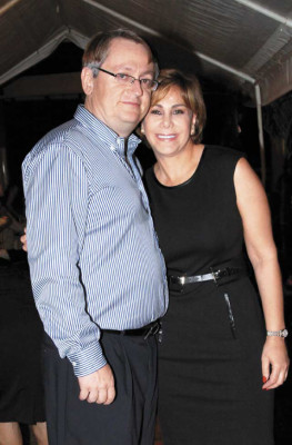 Happy birthday Carlos Gallardo!