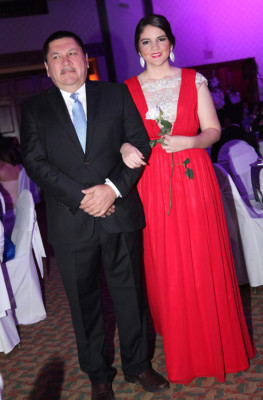 Del Campo International School grad