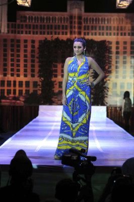 Desfile de modas de la EIS