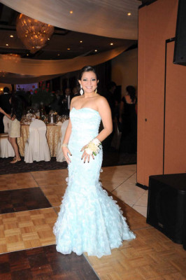 Prom de la Escuela Seran