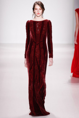 Tadashi Shoji