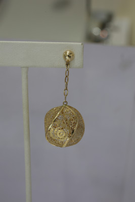 Aretes en oro amarillo de 14K by D'Santos Joyeros
