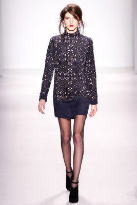 Tadashi Shoji