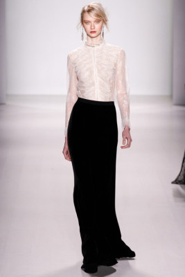 Tadashi Shoji
