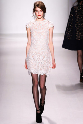 Tadashi Shoji