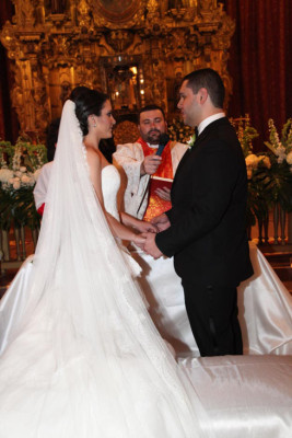 La boda de René Serrano y Elisa García