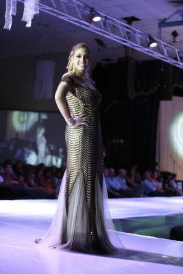Desfile de modas de la EIS