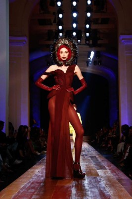 Jean Paul Gaultier trae el bosque otoñal a su pasarela