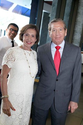 Cumpleaños de Maruca Reyes Noyola!