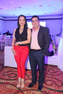 Noche de cóctel en el hotel Real Intercontinental