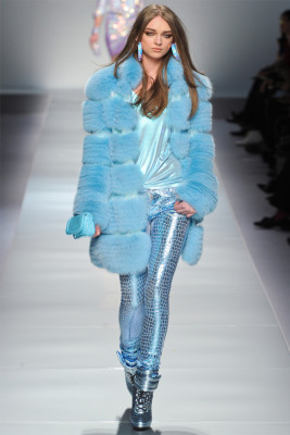 Blumarine: from ice queen to rockstar