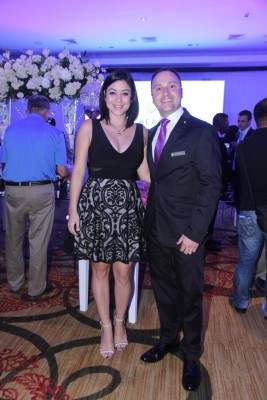 Noche de cóctel en el hotel Real Intercontinental