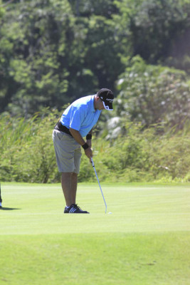 Torneo de golf en Roatán