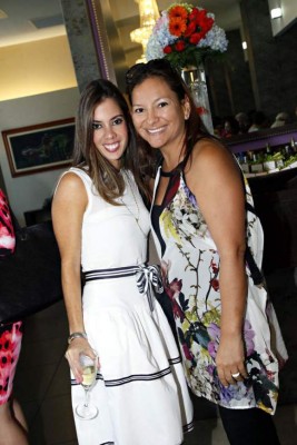 Cumpleaños de Maruca Reyes Noyola!