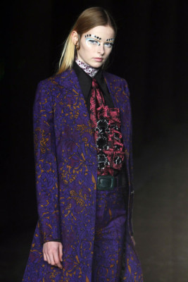 El dandy look de Miu Miu