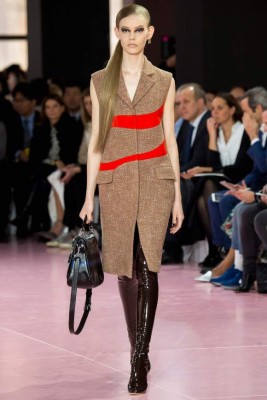 Dior y su apuesta psicodélica en París