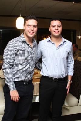 Apertura de Inka Grill