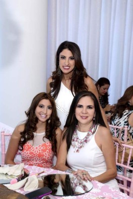 Baby shower for Any Adino