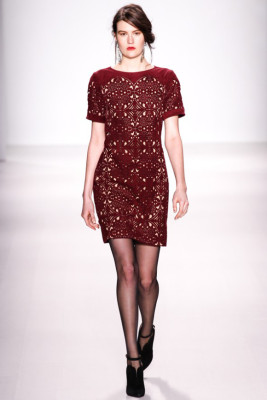Tadashi Shoji