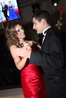 La prom de la Escuela Americana