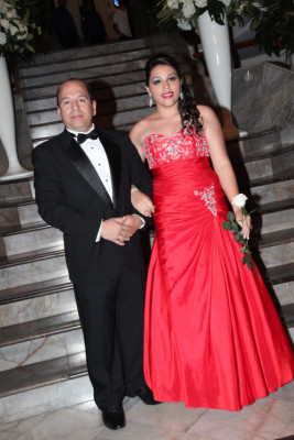 Del Campo International School grad