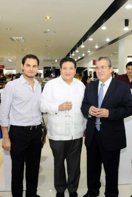 Carrion abre en Galerías del Valle