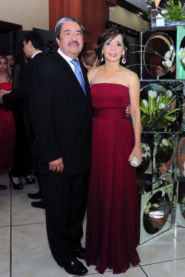 La boda de Juan Carlos Canahuati y Natalie Pagels