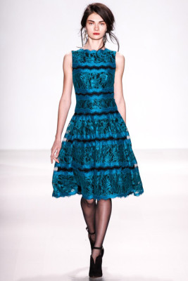 Tadashi Shoji