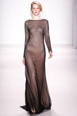 Tadashi Shoji