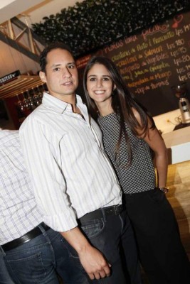 Wine night for Franco y Nury