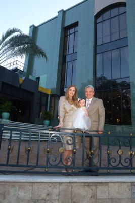 Bautizo de Giselle Escobar