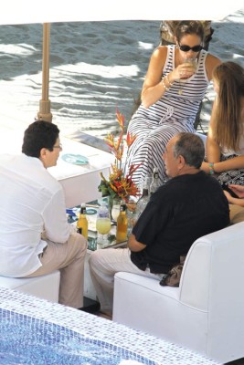 Playa Escondida Beach Club opening