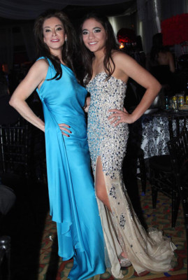 La prom de la Escuela Americana