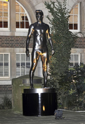 Estatua de David Beckham en Nueva York