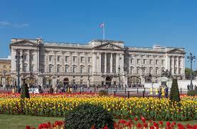 Palacio de Buckingham actualmente está siendo remodelado.