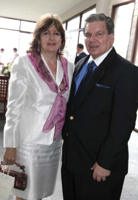 La primera comunión de Gaby Abudoj