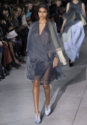 John Galliano impresiona en PFW