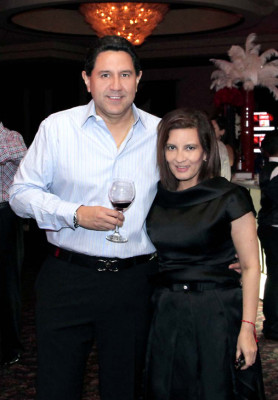 Noche de Vinos con Estilo
